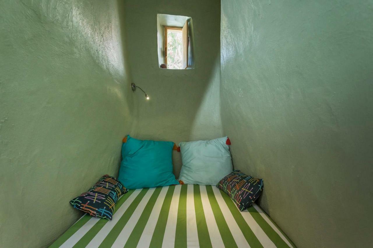 Traditional Farmers Caves Emporio  Exterior photo